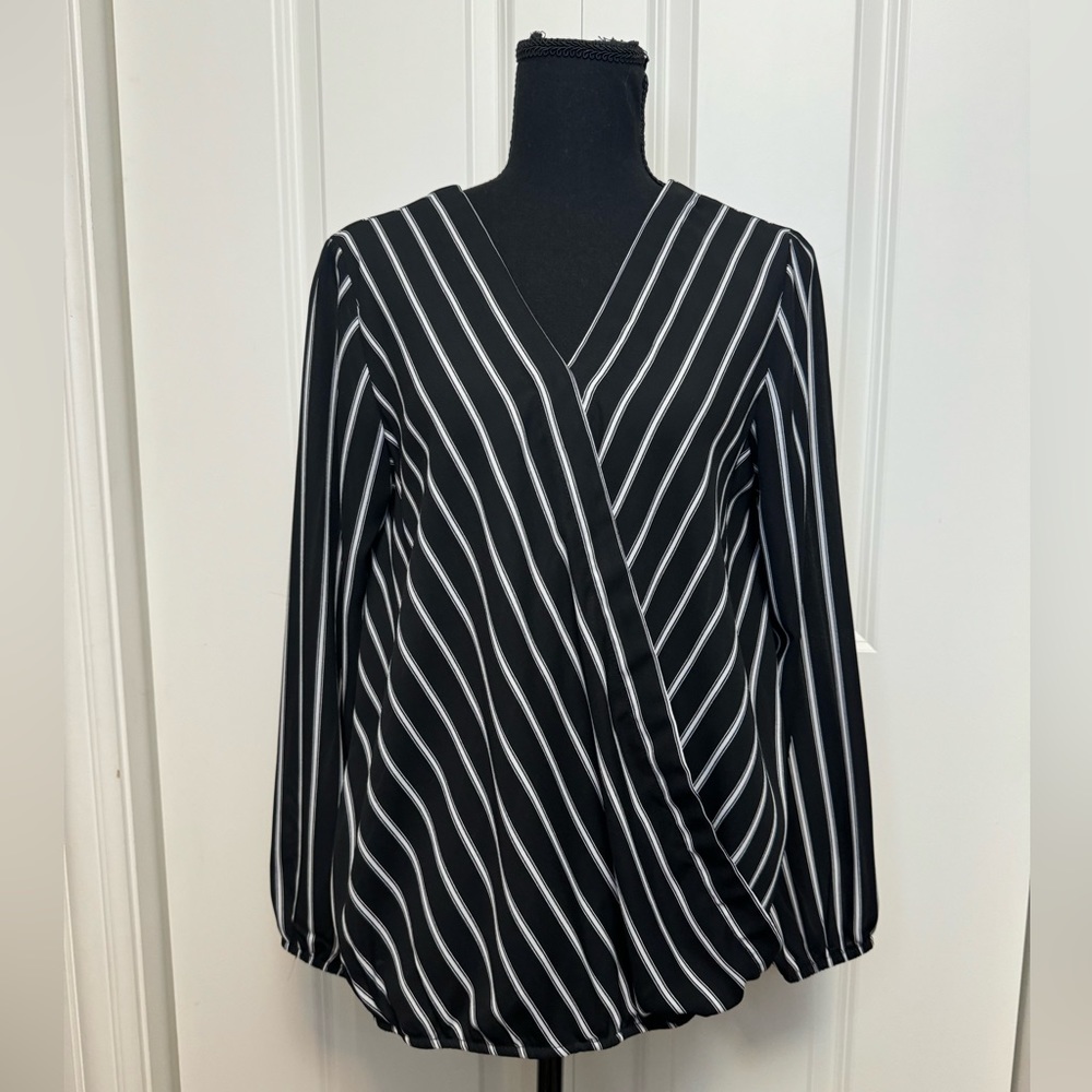 APT 9 Stripe‎ Cross Front Blouse